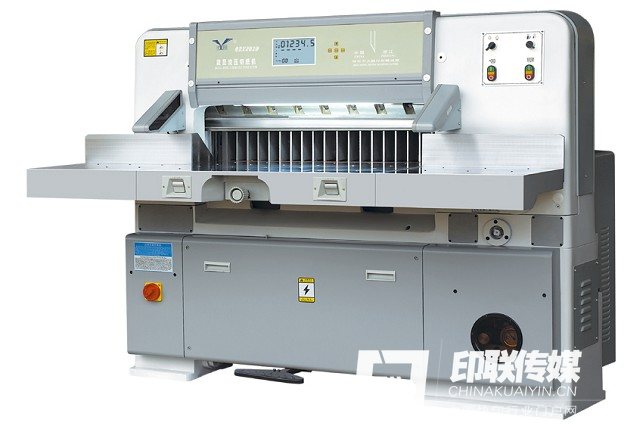 QZX203BZ數顯單液壓單導軌切紙機