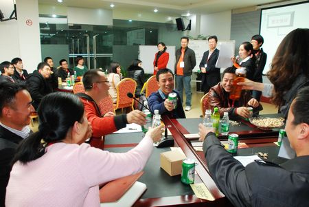 印聯培訓沙龍學員愉快交流